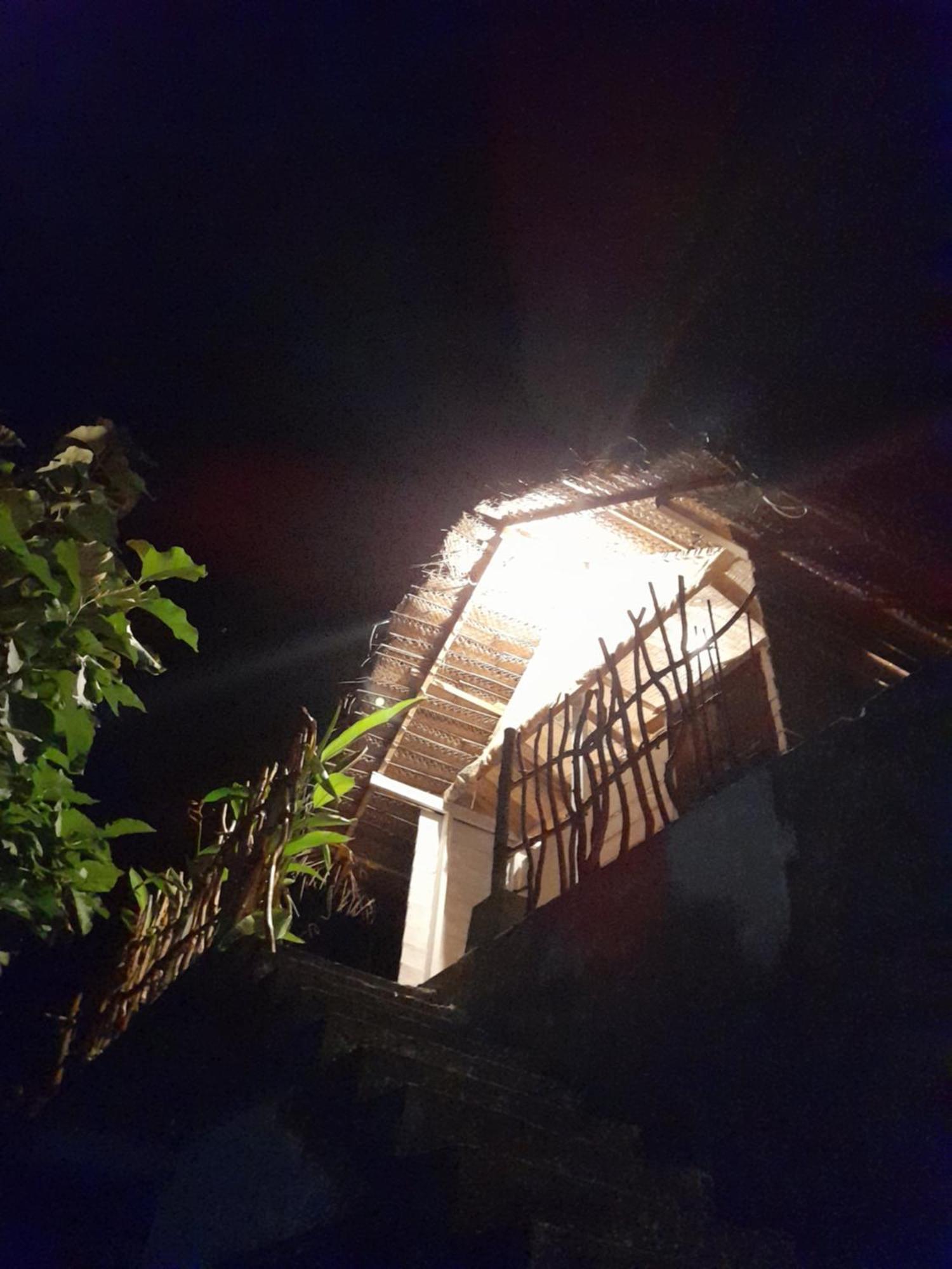 Linu Homestay Dikwella Exterior foto