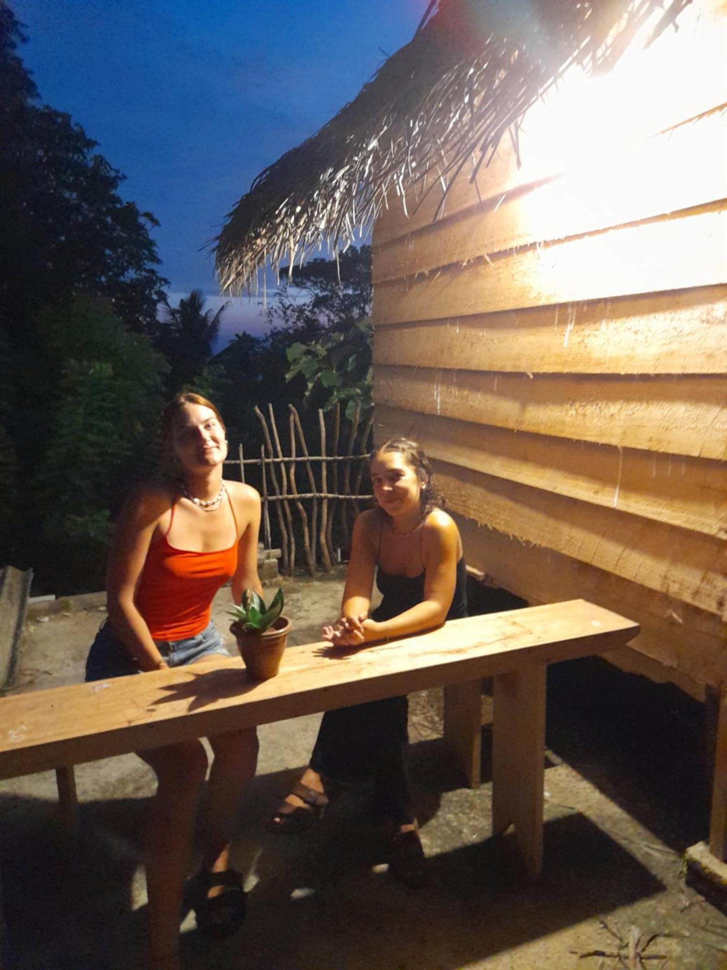 Linu Homestay Dikwella Exterior foto